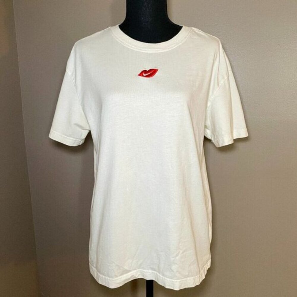 NIKE Red Swoosh Lip T-Shirt